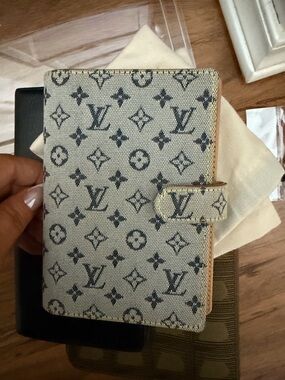 Louis Vuitton Beige Canvas Monogram Mini Agenda with Navy Print